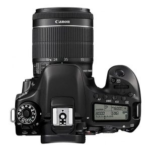 Canon EOS 80D + EF-S 18-55mm f/3.5-5.6 IS STM - Appareil photo 24.2 MP - Vidéo Full HD - Ecran LCD 3" tactile et orientable - Wi-Fi - NFC + Objectif standard