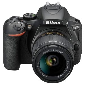 Nikon D5600 + AF-P DX NIKKOR 18-55mm VR - Appareil photo 24.2 MP - Vidéo Full HD - Écran tactile - Wi-Fi - Bluetooth + AF-P DX NIKKOR 18-55mm f/3.5-5.6G VR