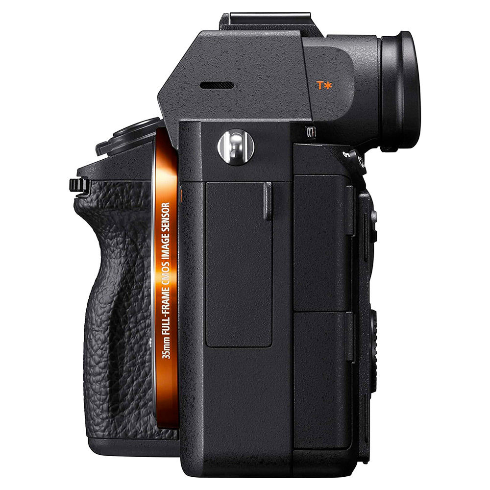 Sony-Alpha-7R-III—Appareil-photo-hybride-plein-format-42.4-MP—Ecran-3′-tactile-inclinable—Viseur-OLED-Quad-VGA—Vidéo-4K—Wi-Fi-Bluetooth-NFC-(boîtier-nu)-6 Sony Alpha 7R III - Appareil photo hybride plein format 42.4 MP - Ecran 3" tactile inclinable - Viseur OLED Quad-VGA - Vidéo 4K - Wi-Fi/Bluetooth/NFC (boîtier nu)