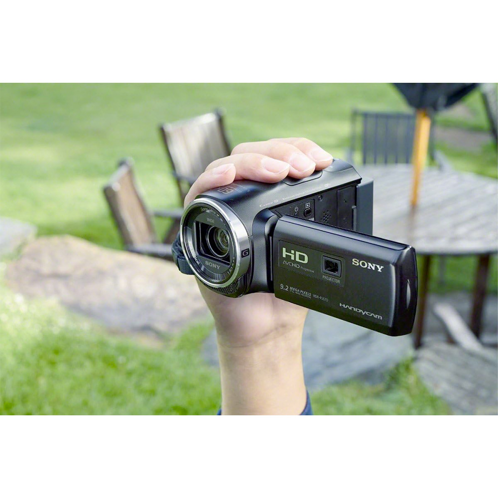 Sony-HDR-CX405-Noir—Appareil-Photo-Caméscope-Full-HD—Zoom-30x—Objectif-Zeiss-26.8-mm—Stabilisateur-SteadyShot—Ecran-LCD-2.7′-10 Sony HDR-CX405 Noir - Appareil Photo Caméscope Full HD - Zoom 30x - Objectif Zeiss 26.8 mm - Stabilisateur SteadyShot - Ecran LCD 2.7"