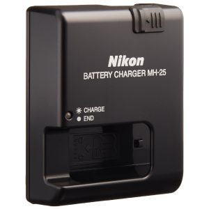 CHARGEUR NUMERIQUE NIKON MH-25 POUR BATTERIE NIKON EN-EL15