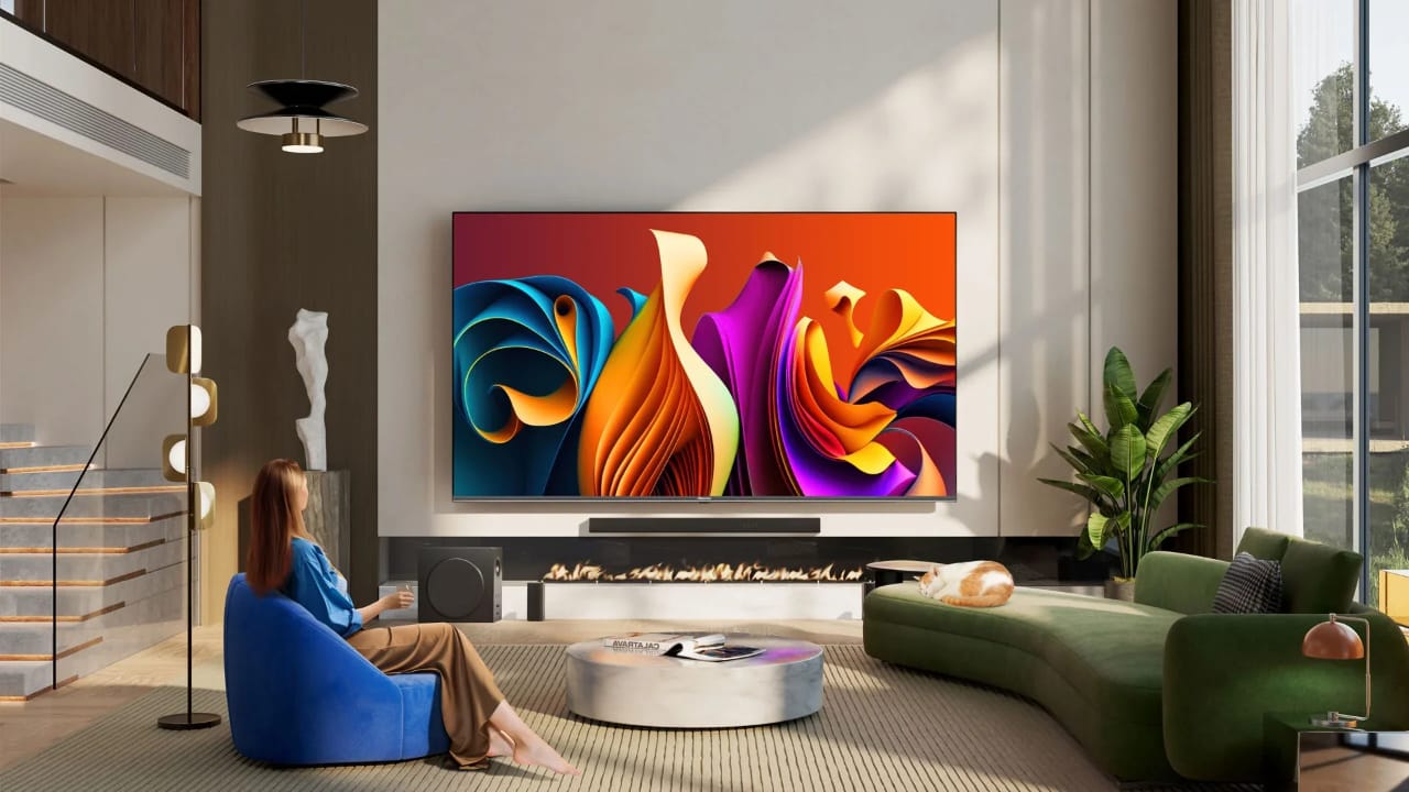 WhatsApp Image 2025-02-06 à 23.19.09_0d3697c1 TELEVISEUR HISENSE 85" LED SMART VIDAA 4K QLED QUANTUM DOT 85Q6N Vente achat Dakar Sénégal